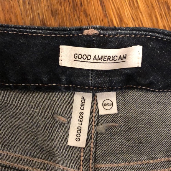 Good American Good Legs Crop Denim - size 10 (30). - Picture 2 of 4